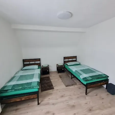 Husic Immobilien Und Handwerkerservice Rimbach  Buitenkant foto